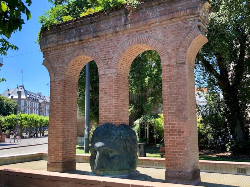 Strasbourg insolite : la Fontaine de&nbsp;Janus